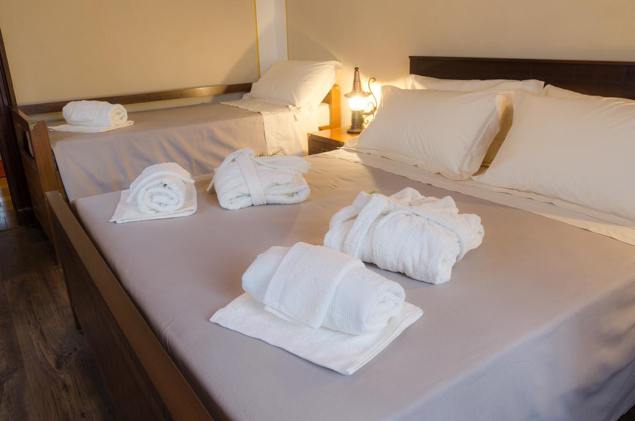 Bed & Breakfast Ottoquadri Quattordio Habitación foto